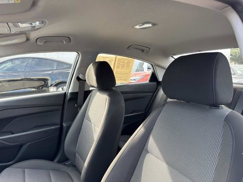 Used 2021 Hyundai Accent SE image 14