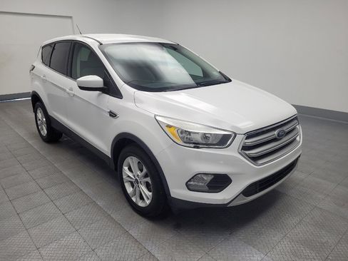 Used 2017 Ford Escape SE image 13