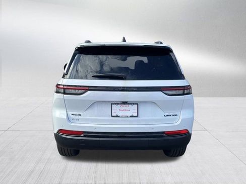 New 2025 Jeep Grand Cherokee Limited image 6