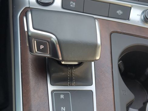 Used 2021 Audi A6 Premium Plus w/ Premium Plus Package image 26