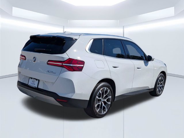 Used 2026 BMW X3 xDrive30i w/ Premium Package AWD/4WD image 4