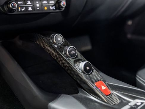 Used 2019 Ferrari 812 Superfast image 30