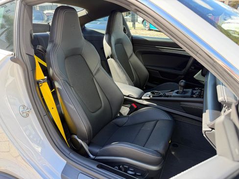 Used 2026 Porsche 911 GT3 RWD image 55