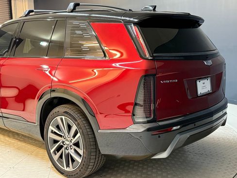 New 2026 Cadillac Vistiq Sport image 23
