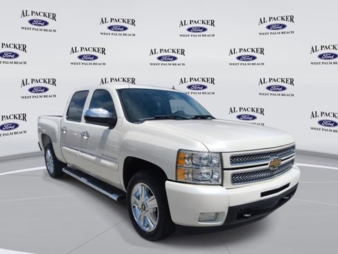Used 2013 Chevrolet Silverado 1500 LTZ w/ LTZ White Diamond Edition RWD image 7
