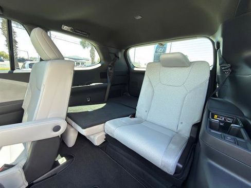 New 2026 Lexus TX 350 AWD image 12