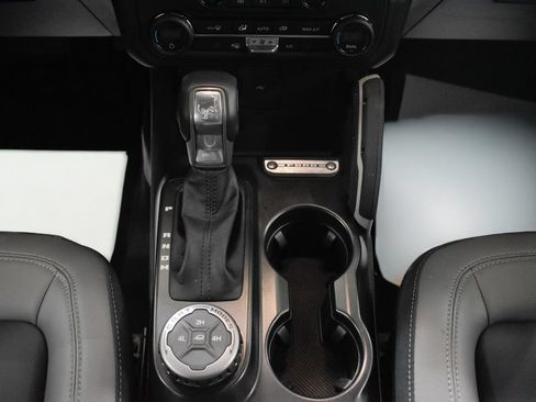 Used 2023 Ford Bronco Outer Banks AWD/4WD image 30
