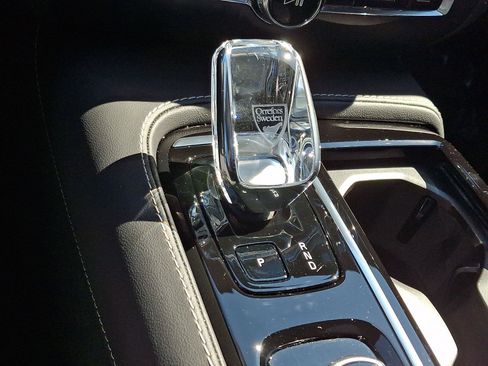 Certified 2025 Volvo S60 T8 Ultra image 16