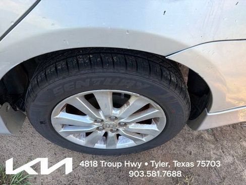 Used 2009 Toyota Corolla S w/ Sport Pkg FWD image 6