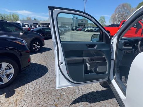 New 2026 Ford Maverick XL FWD image 21