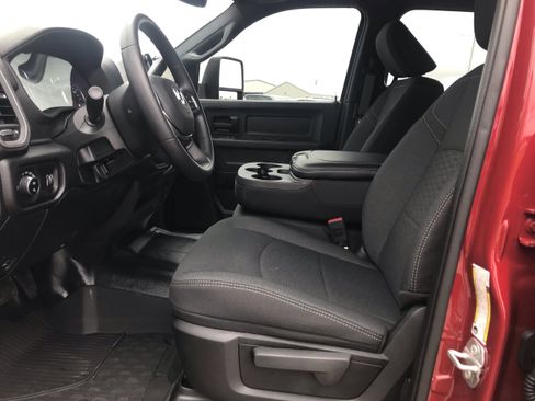 New 2025 RAM 2500 Tradesman image 23