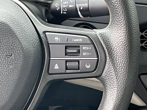 Used 2025 Honda Accord SE image 13