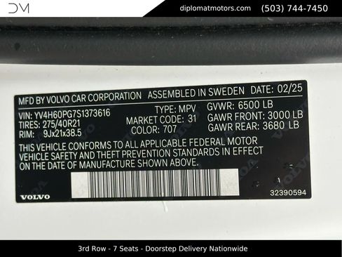 Used 2025 Volvo XC90 T8 Ultra w/ Protection Package Premier image 50