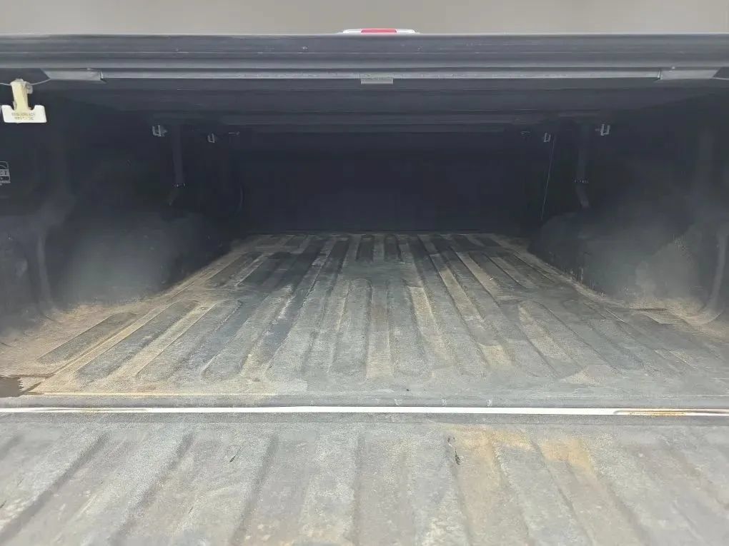 Used 2020 RAM 1500 Big Horn AWD/4WD image 11