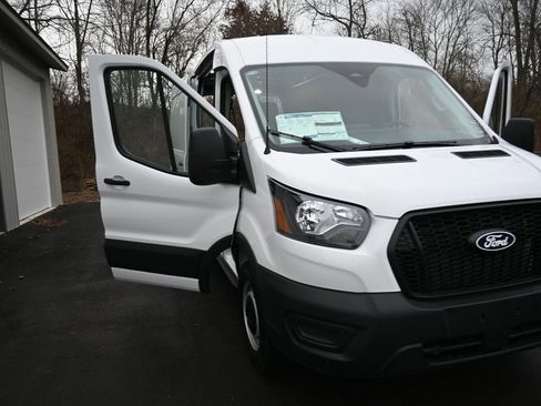 New 2026 Ford Transit 250 148 Medium Roof w/ Load Area Protection Package RWD image 73