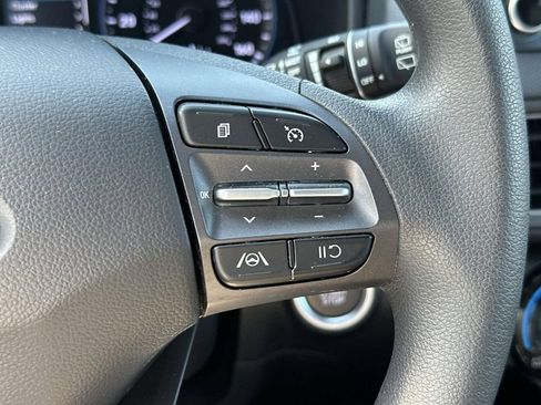 Used 2023 Hyundai Kona SEL AWD/4WD image 21