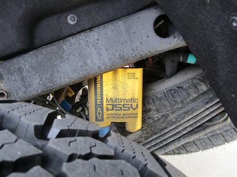 Used 2019 Chevrolet Colorado ZR2 image 15