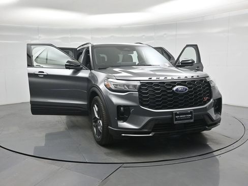 New 2026 Ford Explorer ST AWD/4WD image 32