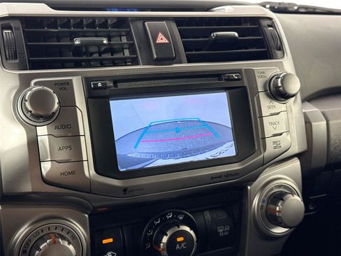Used 2019 Toyota 4Runner SR5 AWD/4WD image 21