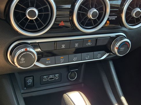 Used 2024 Nissan Sentra SV image 24