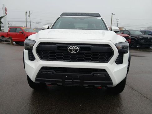 New 2025 Toyota Tacoma TRD Off-Road image 13