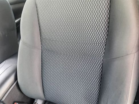 Used 2021 Nissan Rogue Sport S image 22