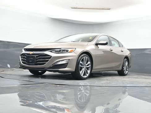 Used 2024 Chevrolet Malibu LT image 28