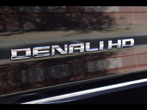 Used 2018 GMC Sierra 3500 Denali image 46