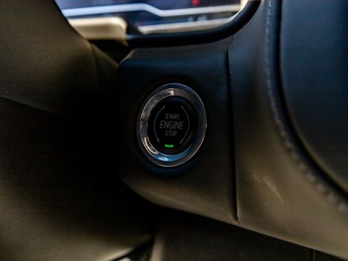 Used 2023 GMC Yukon SLE w/ Max Trailering Package image 22