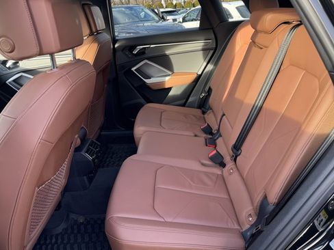 Used 2025 Audi Q3 2.0T Premium w/ Convenience Package image 28