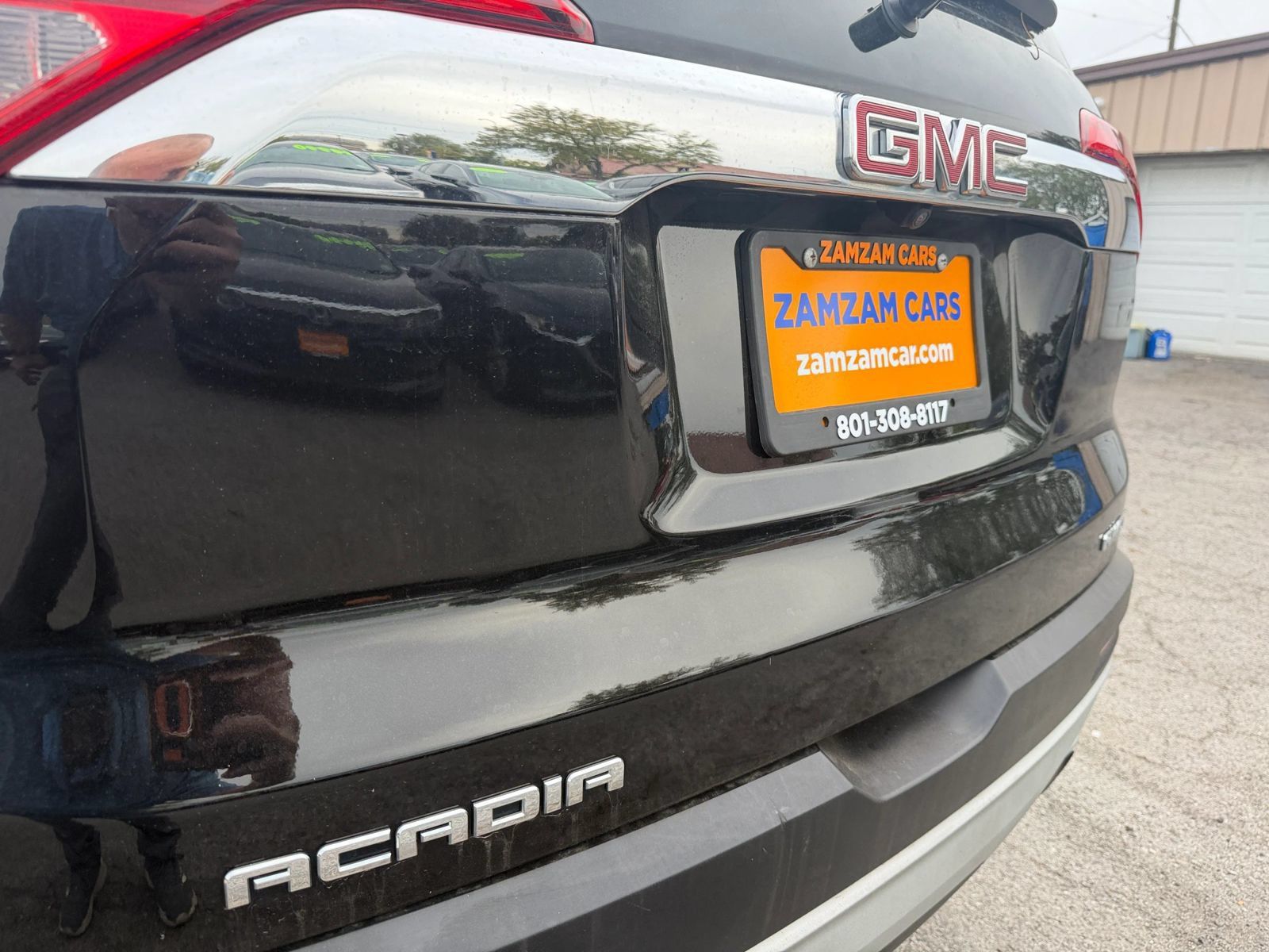Used 2018 GMC Acadia SLE AWD/4WD image 22