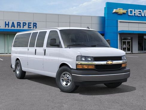 New 2026 Chevrolet Express 3500 LS w/ Chrome Appearance Package RWD image 7