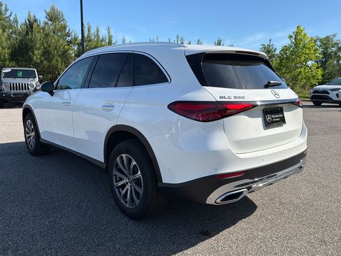 Used 2026 Mercedes-Benz GLC 300 4MATIC image 9