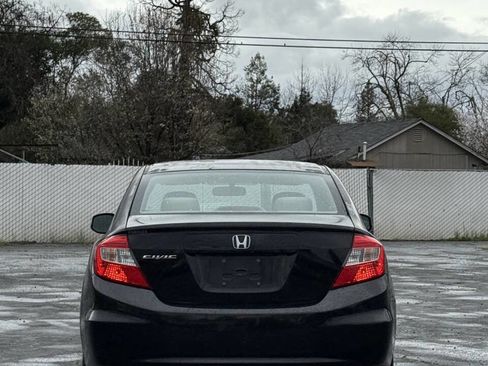 Used 2012 Honda Civic LX image 5