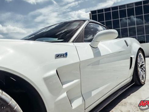 Used 2011 Chevrolet Corvette ZR1 w/ Preferred Equipment Group RWD image 33