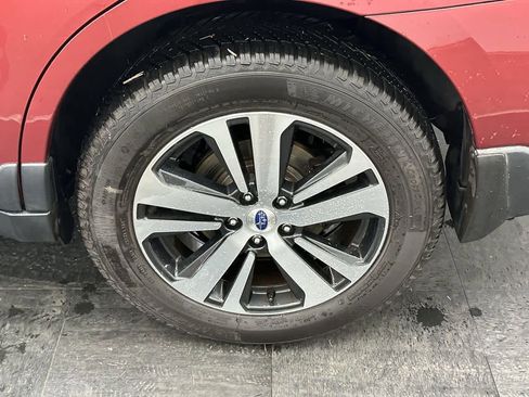Used 2018 Subaru Outback 2.5i Limited image 25