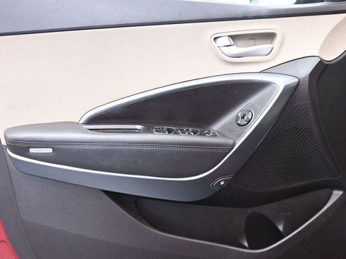 Used 2018 Hyundai Santa Fe Sport w/ 2.4L Value Package 02 image 22