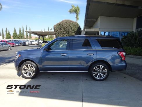 Used 2020 Ford Expedition Limited w/ Equipment Group 302A image 4