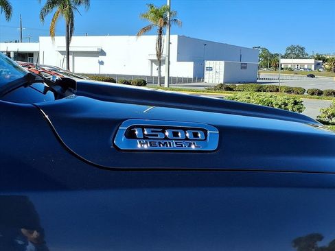 Used 2021 RAM 1500 Big Horn image 11