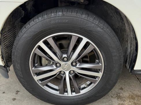 Used 2018 INFINITI QX60 Luxe image 30