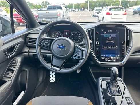 Used 2024 Subaru Crosstrek 2.5i Sport AWD/4WD image 12