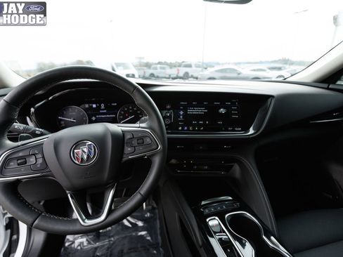 Used 2023 Buick Envision Essence w/ Technology Package I image 38