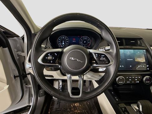Used 2021 Jaguar E-PACE SE image 13