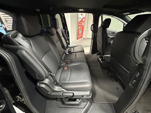 Used 2025 Honda Odyssey Sport-L image 46