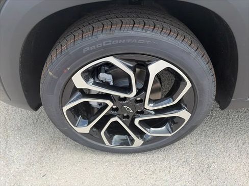 New 2026 Chevrolet Trax RS FWD image 10