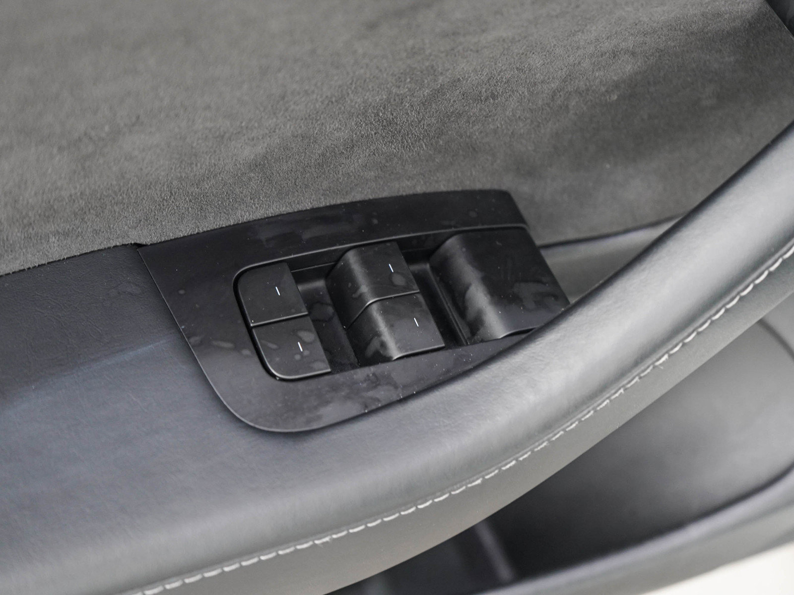 Used 2022 Tesla Model 3 Long Range AWD/4WD image 19