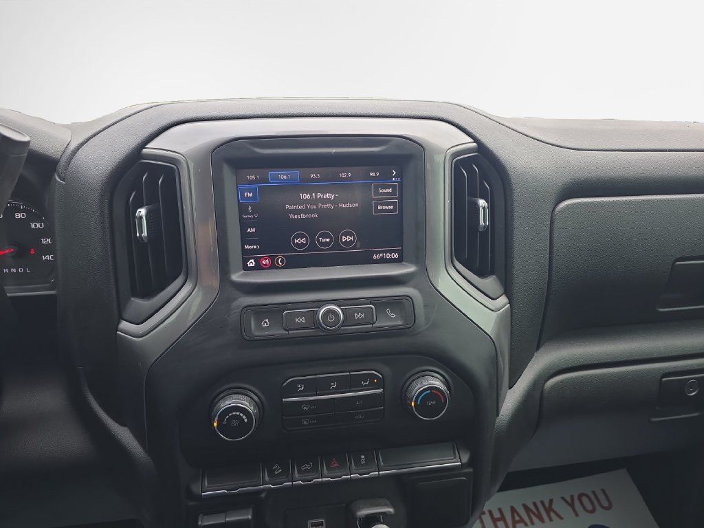 Used 2020 Chevrolet Silverado 1500 Custom Trail Boss w/ Custom Convenience Package AWD/4WD image 21