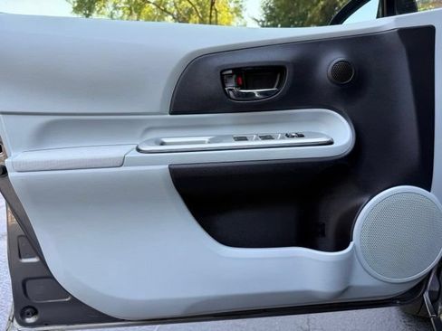 Used 2012 Toyota Prius C Four FWD image 11