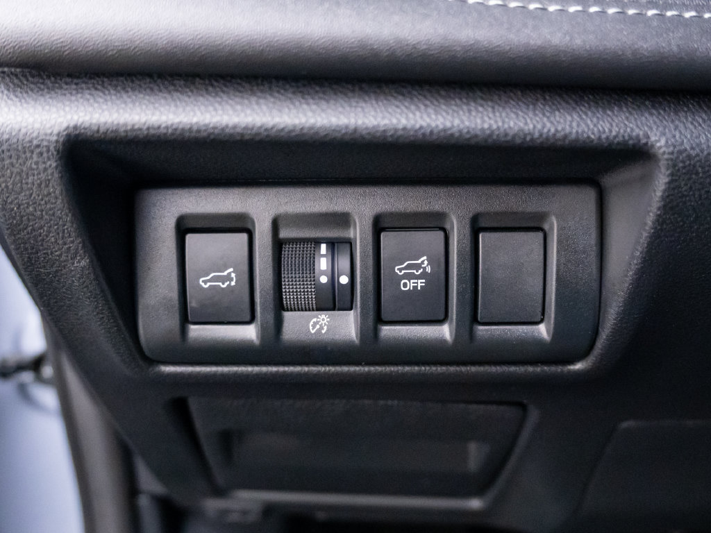 Used 2024 Subaru Outback Touring AWD/4WD image 22