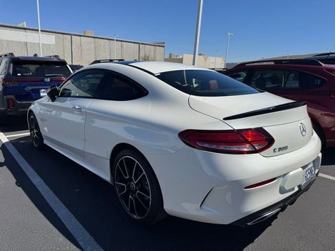 Used 2019 Mercedes-Benz C 300 4MATIC Coupe image 4